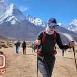 The Sherpas risking their lives to help climbers reach Everest’s summit | 60 Minutes