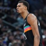 Where to watch Spurs-Knicks NBA game tonight free livestream