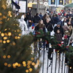 Independent fashion shops see Christmas sales fall despite busy city centres