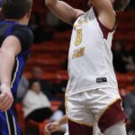 Gate City defeats Science Hill.