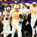Tennessee vs Illinois live updates, Music City Bowl start time, picks