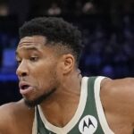 Raptors Trade Proposal Sees Them Win Giannis Antetokounmpo Sweepstakes