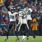 Eagles-Bills takeaways: Defense carries Philadelphia past Josh Allen in thriller