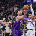 Rockets vs. Lakers Predictions, Moneyline and Under 228.5