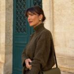 The 5 Best Colors to Wear With Chocolate Brown