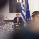 Cabinet to meet in shadow of Greek farm scandal