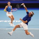 Greece make winning start as Baez, Sierra set up a clean …