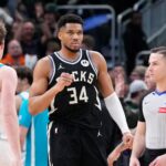 NBA roundup: Giannis Antetokounmpo sets 30-10-5 mark in Bucks’ win