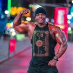 @edwarnyc      The stranger is @thelitnesstrainer …