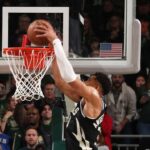 Bucks beat Hornets, Giannis Antetokounmpo sets NBA record