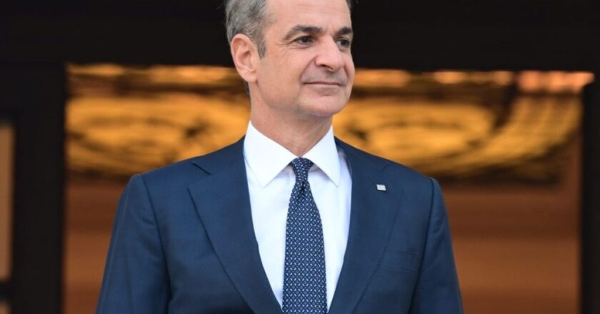 Greek PM Reviews Week, Highlights Reforms and Migration Policy