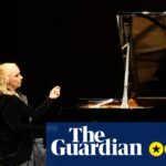 Tamara Stefanovich review – inspired and insightful programme celebrates Kurtág at 100 | Classical music