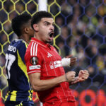 Clinical Forest dismantle Fenerbahce to put one foot in the Europa League round of 16