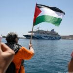 Protest against Israeli cruise ship sparks debate in Greece