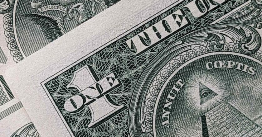 US dollar debasement ‘isn’t really happening,’ strategist says