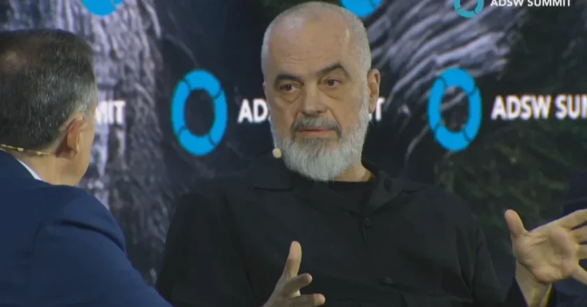 Reactions from Athens, Rama: Amazed by tired Greek politicians, they don’t even understand humor