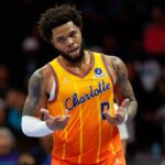 The ‘6-7’ craze going strong at NBA and college basketball games – NBC10 Philadelphia