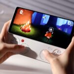 Gaming Phone Hides a Controller Under Its Sliding Screen