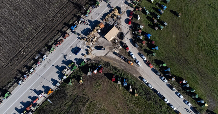 Greek Farmers-Government Talks at Risk Over Representation