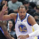 Warriors Veteran Gives Grim View on Stephen Curry Injury