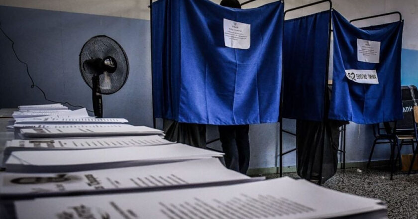 Poll: 68% Want New Government, But No Clear Alternative Emerges