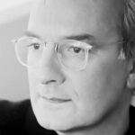 Brian Godbold, Who Promoted Young British Fashion Talent, Dies at 82