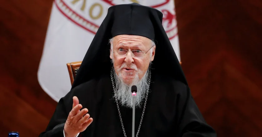 Greek government backs Ecumenical Patriarch – The Greek Herald