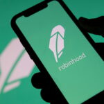 Robinhood’s new concierge service signals a push toward all-in-one financial platforms. Is consolidating worth it?