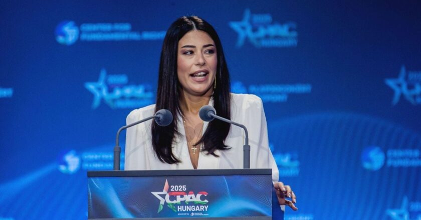 Latinopoulou Proposes Closed Island Migrant Camps