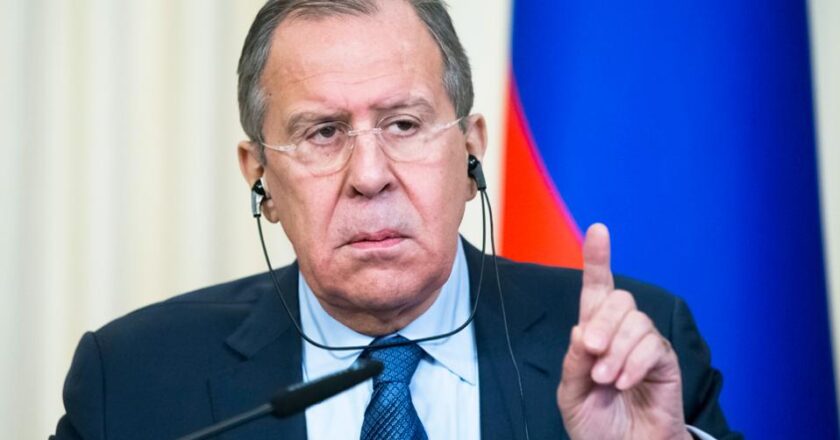 Lavrov takes on ‘totalitarianism’ | eKathimerini.com