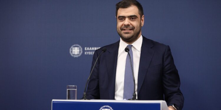 Greek Government: Supporting Ecumenical Patriarch is a sacred duty of all Orthodox