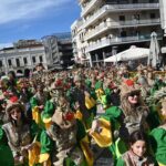Thousands flow to Patras Carnival for grand celebration