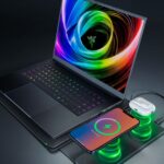 Razer’s new laptop sleeve wirelessly charges other devices