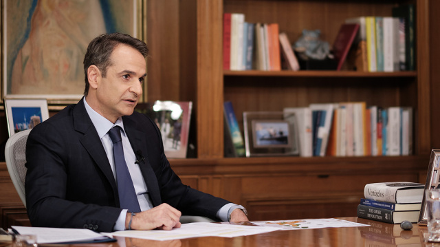 Mitsotakis Signals Political Exit, Sparks Succession Debate in Greece