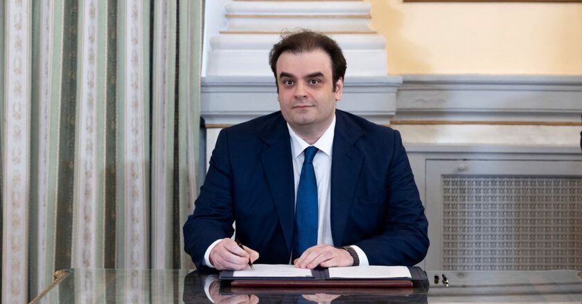 Greek government cautious on new EU-US trade deal reached with Trump