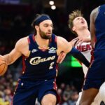 NBA roundup: Cavaliers pour in 149, demolish Heat