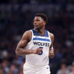 Wolves’ Anthony Edwards scores 17 in return from 6-game injury absence as scheduled sixth man
