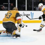 Knights halt skid in impressive fashion vs. reeling Pens – Field Level Media – Professional sports content solutions