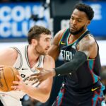 NBA star calls for Atlanta Hawks to cancel strip club theme night