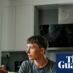 Should the bank of mum and dad pay university debts? | Student finance