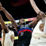 Pistons top Warriors to clinch NBA playoff berth