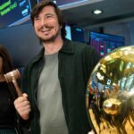 Robinhood CEO talks new private markets fund, Platinum credit card