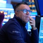 Crude prices resume climb and pressure financial markets again