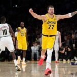 Luka Doncic’s buzzer beater helps Lakers beat Nuggets, win 5th straight – Orange County Register
