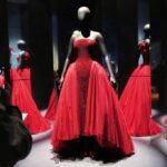 A new show celebrates Schiaparelli’s surrealist fashion – Baltimore Sun