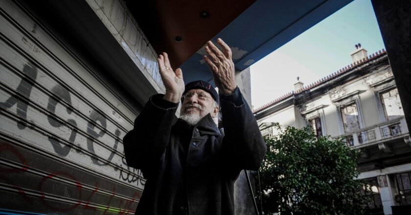Political World Mourns Music Icon Dionysis Savvopoulos