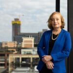 Chicago Hispanic Newspaper, Lawndale News, Hispanic Bilingual Newspapers, Su Noticiero Bilingue » Griffin Museum of Science and Industry Showcases Clean Energy Nonprofits Woman Leader