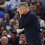 Golden State Warriors Player Suffers Injury In Lakers Game