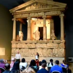 A holistic health care approach – The Greek Herald