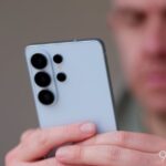 Samsung confirms AirDrop is enabled by default on Galaxy devices